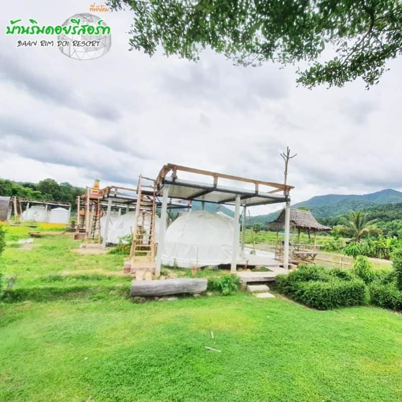 Baanrimdoi Resort Lampang Habitación foto